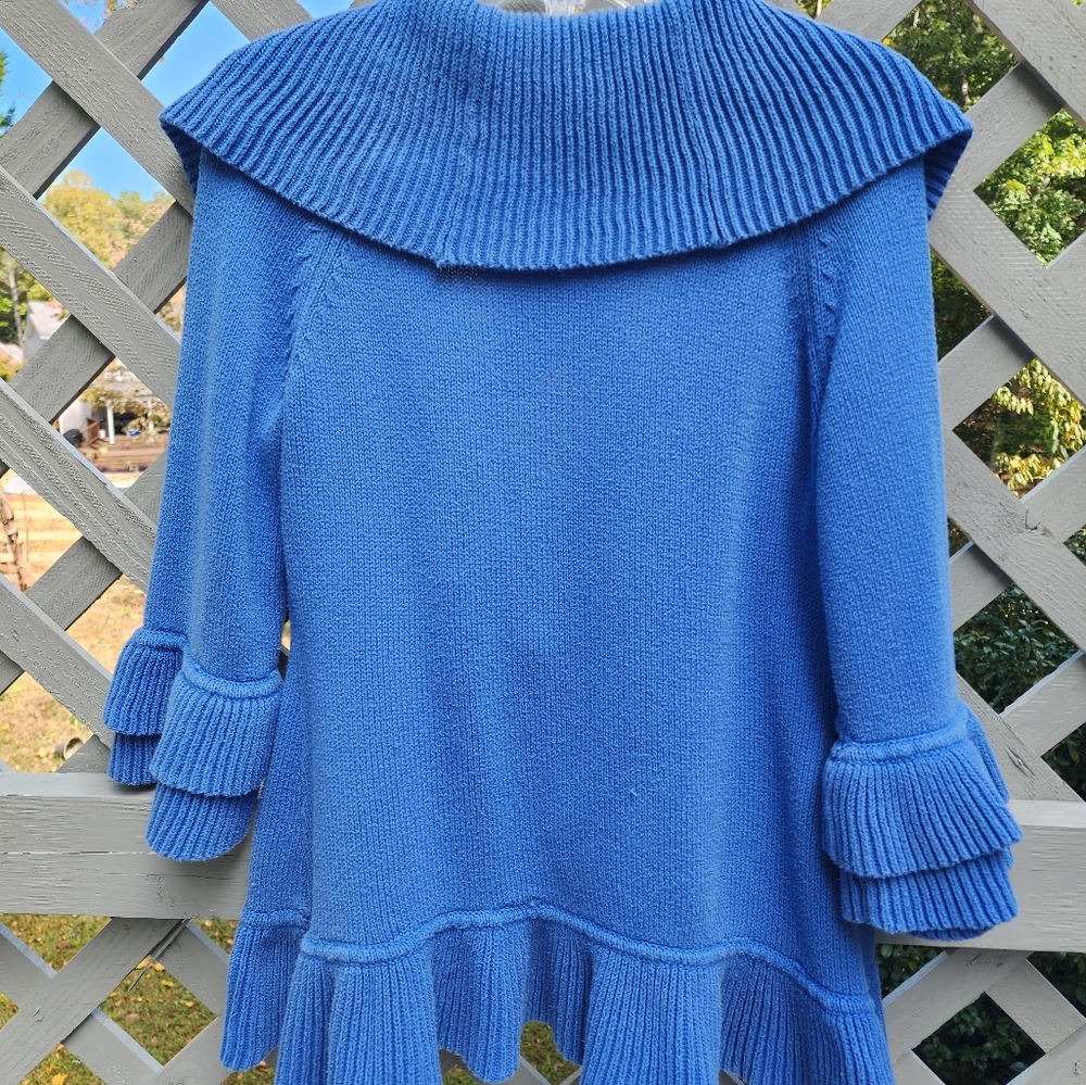 L Ruffle blue sweater - Picture 7 of 14